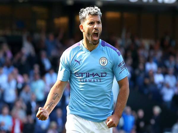 Sergio Aguero nằm top ghi bàn bóng đá Anh và vẫn đang thi đấu