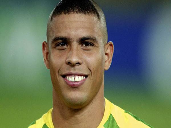 Ronaldo Lima là ai? Tiểu sử cầu thủ Ronaldo Béo