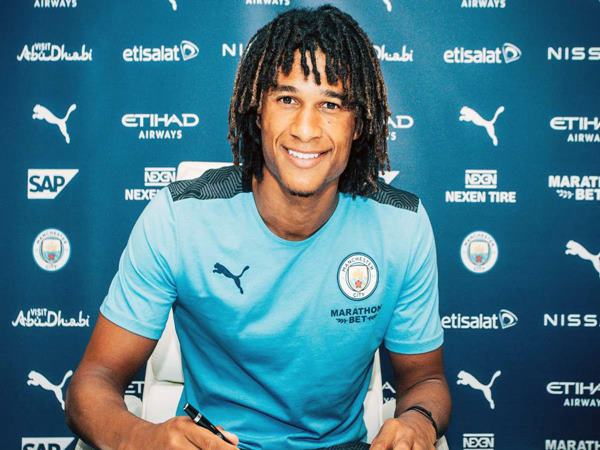 Nathan Ake là ai