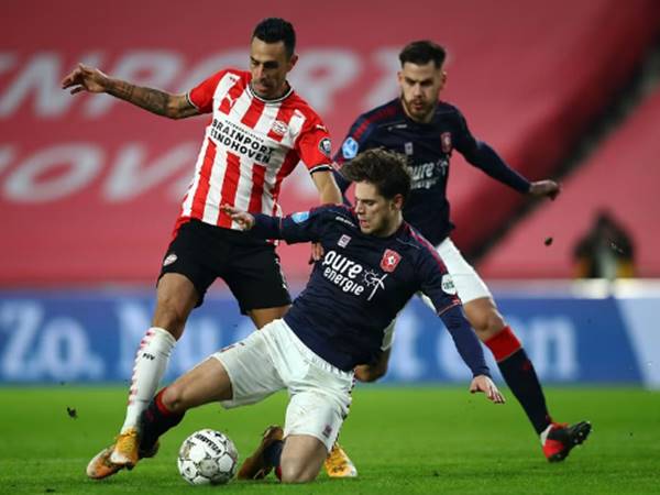 Dự đoán bóng đá PSV Eindhoven vs Twente, 3h00 ngày 18/1