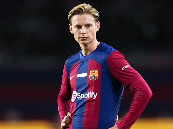 Tiền vệ trung tâm hay nhất thế giới: Frenkie de Jong