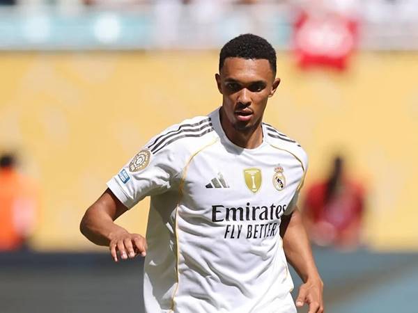 Tin bóng đá 19/6: Alexander-Arnold có màn ra mắt cảm xúc
