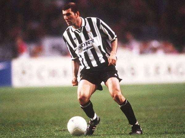 Vị trí thi đấu của Zidane Vị trí thi đấu của Zidane