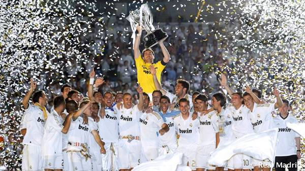 Real Madrid vô địch La Liga 2012 Real Madrid vô địch La Liga 2012