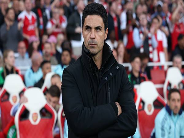 Tin Arsenal: Mikel Arteta bị chỉ trích sau trận hòa Man City