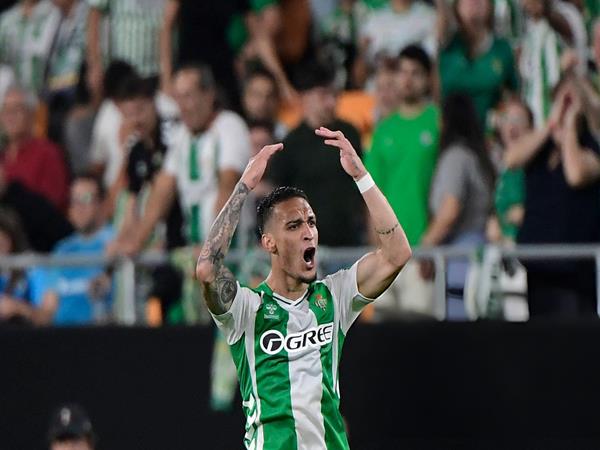 Tin bóng đá Châu Âu: Antony tỏa sáng cùng Real Betis