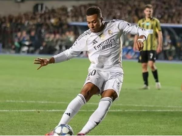 Tin Kylian Mbappe: Lập kỷ lục mới tại Champions League