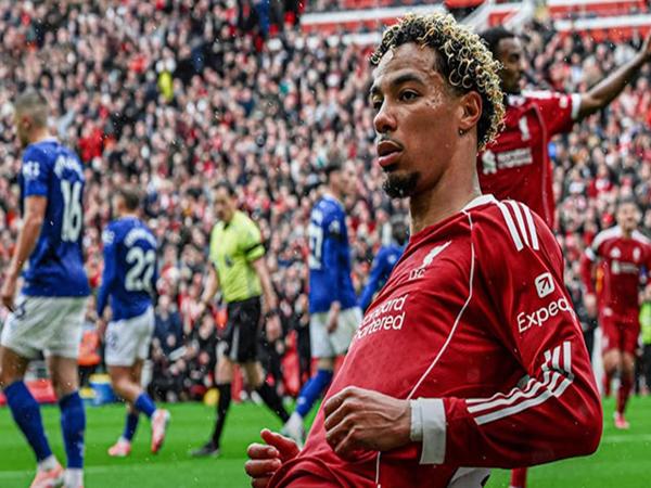 Kỷ lục “có một không hai” trong lịch sử Liverpool