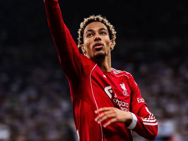 Tin Ngoại Hạng Anh: Hugo Ekitike khiến NHM kinh ngạc