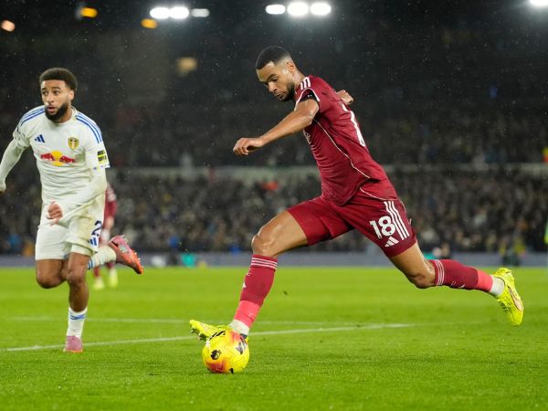 Tin Liverpool: Xác nhận tình trạng chấn thương Wataru Endo